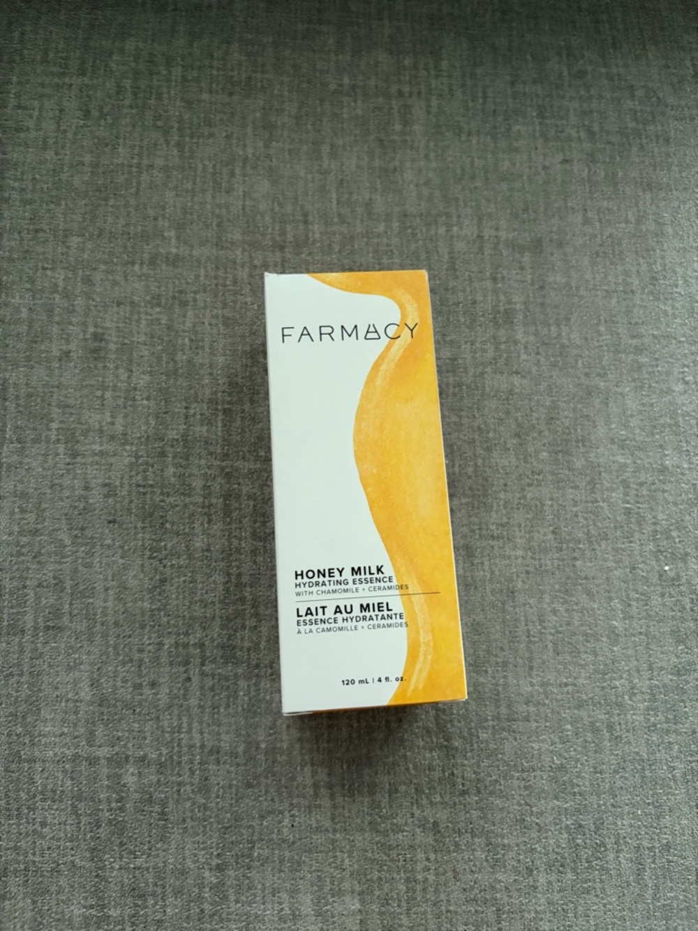 FARMACY honey milk essence